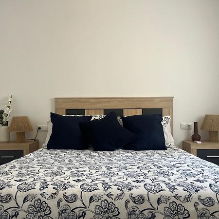 Love Rent4 Malaga Huelin Exterior photo